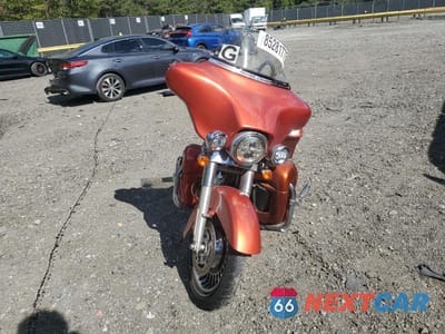 Drugie zdjęcie samochodu z przodu: 2011 HARLEY-DAVIDSON FLHX VIN:1HD1KBM17BB651712 - miniatura