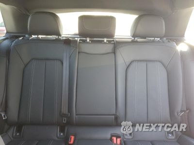 Zdjęcie 10 z 16 samochodu: 2022 AUDI Q4 E-TRON PREMIUM VIN:WA1G2BFZ9NP043481 - miniatura