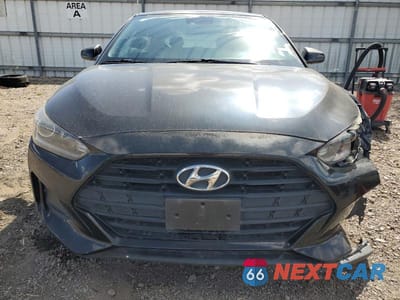 Piąte zdjęcie samochodu w środku: 2020 HYUNDAI VELOSTER BASE VIN:KMHTG6AFXLU022322 - miniatura