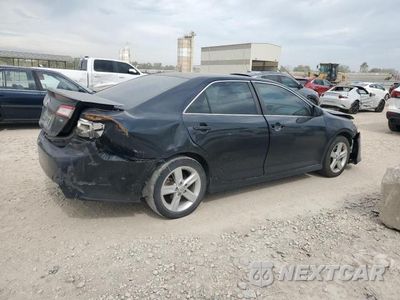 Trzecie zdjęcie samochodu z tyłu: 2014 TOYOTA CAMRY L VIN:4T1BF1FK5EU735333 - miniatura