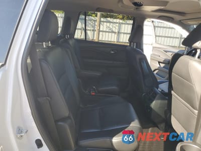 Zdjęcie 11 z 13 samochodu: 2022 HONDA PILOT TOURING AWD 7-PASSENGER VIN:5FNYF6H60NB060737 - miniatura