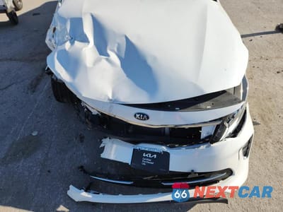 Zdjęcie 11 z 12 samochodu: 2018 KIA OPTIMA SXL VIN:5XXGV4L25JG206239 - miniatura