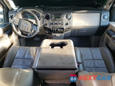 Zdjęcie 8 z 14 samochodu: 2010 FORD F250 SUPER DUTY VIN:1FTSW2B59AEA09845 - miniatura