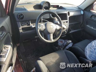 Zdjęcie 8 z 12 samochodu: 2006 TOYOTA SCION XB VIN:JTLKT324864081272 - miniatura