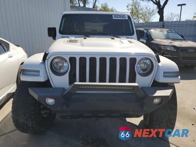 Piąte zdjęcie samochodu w środku: 2023 JEEP GLADIATOR RUBICON VIN:1C6JJTBG1PL525775 - miniatura