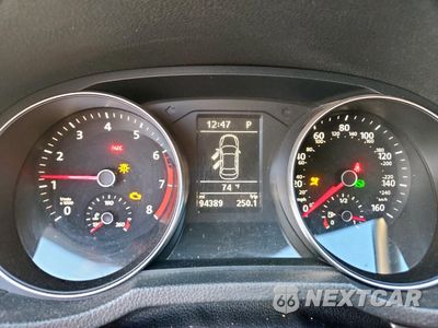 Zdjęcie 9 z 13 samochodu: 2017 VOLKSWAGEN PASSAT SE VIN:1VWBT7A39HC027867 - miniatura