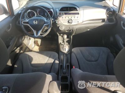 Zdjęcie 8 z 15 samochodu: 2009 HONDA FIT SPORT VIN:JHMGE88479S063814 - miniatura