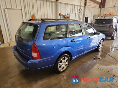 Trzecie zdjęcie samochodu z tyłu: 2005 FORD FOCUS ZXW VIN:1FAFP36N75W262618 - miniatura