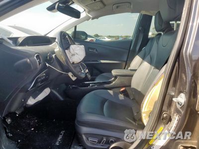 Zdjęcie 7 z 12 samochodu: 2017 TOYOTA PRIUS VIN:JTDKARFU7H3050067 - miniatura