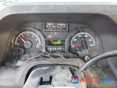 Zdjęcie 8 z 10 samochodu: 2009 FORD ECONOLINE E350 SUPER DUTY CUTAWAY VAN VIN:1FDEE35S39DA03270 - miniatura