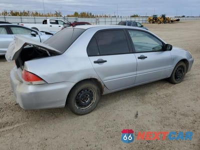 Trzecie zdjęcie samochodu z tyłu: 2003 MITSUBISHI LANCER LS VIN:JA3AJ36EX3U610764 - miniatura