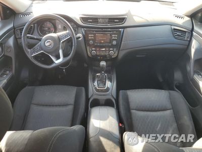Zdjęcie 8 z 14 samochodu: 2017 NISSAN ROGUE S VIN:JN8AT2MT8HW391651 - miniatura