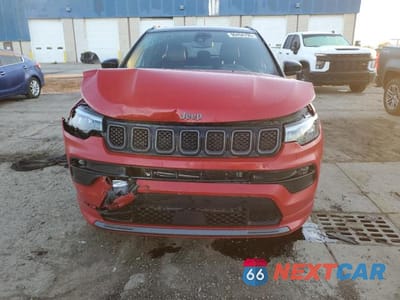 Piąte zdjęcie samochodu w środku: 2023 JEEP COMPASS LIMITED VIN:3C4NJDCN0PT556372 - miniatura