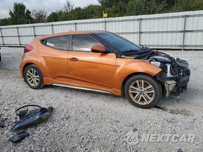 Czwarte zdjęcie samochodu z boku: 2015 HYUNDAI VELOSTER TURBO VIN:KMHTC6AE7FU242184 - miniatura