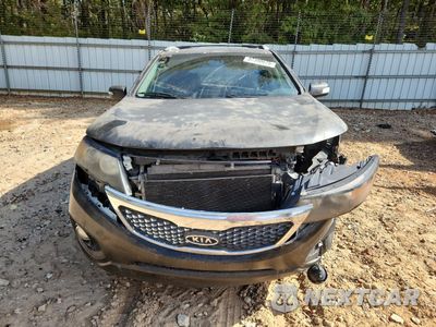 Piąte zdjęcie samochodu w środku: 2011 KIA SORENTO BASE VIN:5XYKT4A22CG205261 - miniatura