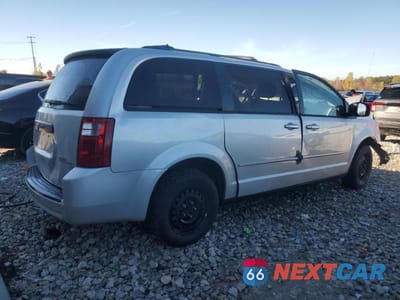 Trzecie zdjęcie samochodu z tyłu: 2010 DODGE GRAND CARAVAN SE VIN:2D4RN4DE1AR274680 - miniatura