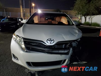 Piąte zdjęcie samochodu w środku: 2014 TOYOTA VENZA LE VIN:4T3BK3BBXEU104131 - miniatura
