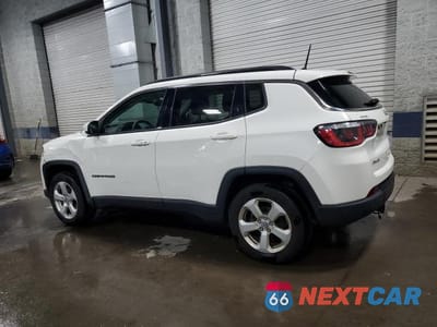 Drugie zdjęcie samochodu z przodu: 2018 JEEP COMPASS LATITUDE VIN:3C4NJDBB4JT350261 - miniatura