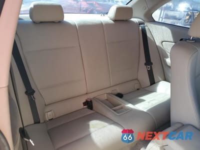 Zdjęcie 10 z 12 samochodu: 2010 BMW 128 I VIN:WBAUP7C56AVK77489 - miniatura