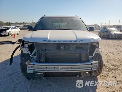 Piąte zdjęcie samochodu w środku: 2019 FORD EXPLORER XLT VIN:1FM5K7D85KGB06877 - miniatura