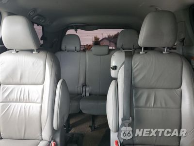 Zdjęcie 10 z 15 samochodu: 2018 TOYOTA SIENNA XLE VIN:5TDYZ3DC0JS918960 - miniatura
