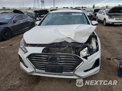 Piąte zdjęcie samochodu w środku: 2018 HYUNDAI SONATA SPORT VIN:5NPE34AF2JH653344 - miniatura