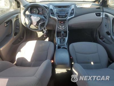 Zdjęcie 8 z 12 samochodu: 2014 HYUN ELANTRA SE VIN:5NPDH4AE9EH541943 - miniatura