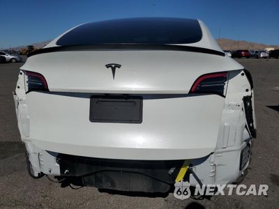 Zdjęcie 6 z 12 samochodu: 2022 TESLA MODEL Y VIN:7SAYGDEE6NA014374 - miniatura