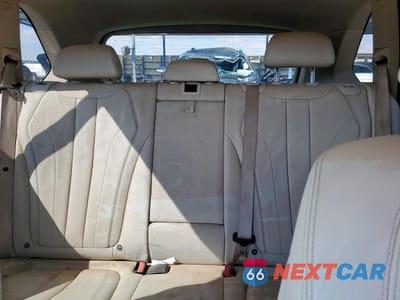 Zdjęcie 10 z 13 samochodu: 2016 BMW X5 XDR40E VIN:5UXKT0C54G0S78996 - miniatura