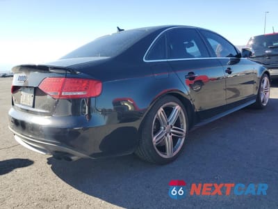 Trzecie zdjęcie samochodu z tyłu: 2011 AUDI S4 PRESTIGE VIN:WAUKGAFL8BA024035 - miniatura