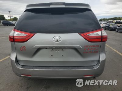 Zdjęcie 6 z 15 samochodu: 2018 TOYOTA SIENNA XLE VIN:5TDYZ3DC0JS918960 - miniatura