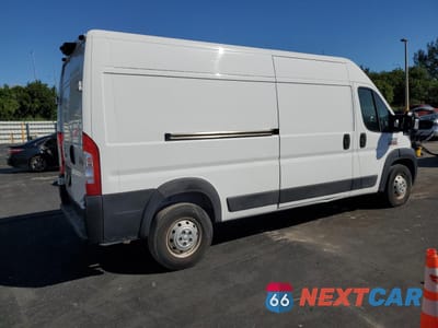 Trzecie zdjęcie samochodu z tyłu: 2020 RAM PROMASTER VAN VIN:3C6TRVDG5LE110973 - miniatura