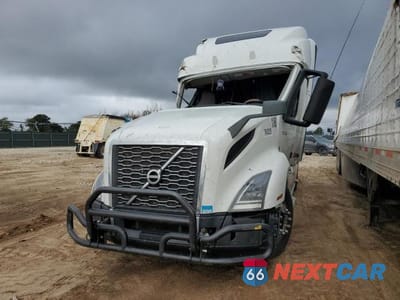 Drugie zdjęcie samochodu z przodu: 2022 VOLVO VNL SEMI TRUCK VIN:4V4NC9EH9NN607268 - miniatura