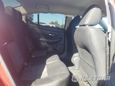 Zdjęcie 10 z 14 samochodu: 2021 NISSAN SENTRA SR VIN:3N1AB8DV7MY245461 - miniatura