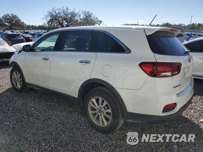 Trzecie zdjęcie samochodu z tyłu: 2019 KIA SORENTO VIN:5XYPG4A38KG533902 - miniatura
