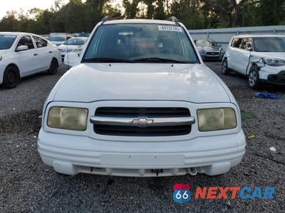 Piąte zdjęcie samochodu w środku: 2003 CHEVROLET TRACKER LT VIN:2CNBJ634X36908812 - miniatura