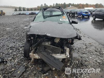 Piąte zdjęcie samochodu w środku: 2019 JEEP COMPASS LATITUDE VIN:3C4NJDBB0KT740971 - miniatura