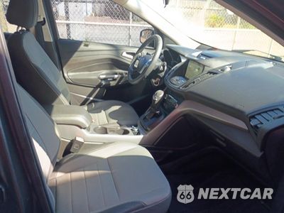 Piąte zdjęcie samochodu w środku: 2016 FORD ESCAPE SE VIN:1FMCU0GX3GUC08862 - miniatura