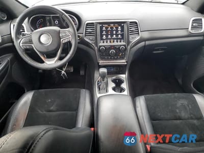Zdjęcie 8 z 13 samochodu: 2018 JEEP GRAND CHEROKEE LAREDO VIN:1C4RJFAG2JC348627 - miniatura