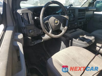 Zdjęcie 8 z 12 samochodu: 2021 CHEVROLET EXPRESS G3500 VIN:1GB0GRF72M1300065 - miniatura