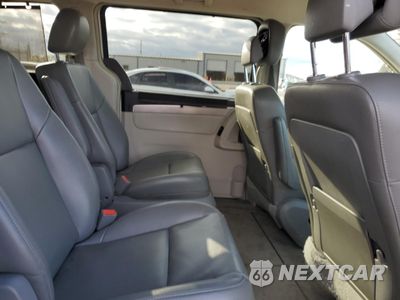 Zdjęcie 11 z 15 samochodu: 2011 VOLKSWAGEN ROUTAN SE VIN:2V4RW3DG0BR670838 - miniatura