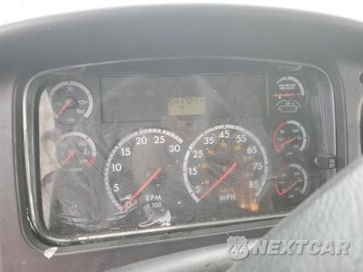 Zdjęcie 8 z 10 samochodu: 2014 FREIGHTLINER M2 106 MEDIUM DUTY VIN:3ALACWDT7EDFV3088 - miniatura