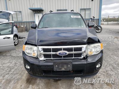 Piąte zdjęcie samochodu w środku: 2012 FORD ESCAPE XLT VIN:1FMCU9DG2CKB15734 - miniatura