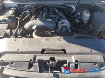 Zdjęcie 12 z 13 samochodu: 2007 GMC YUKON XL C1500 VIN:1GKFC16J97R184372 - miniatura