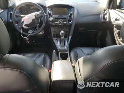 Zdjęcie 8 z 14 samochodu: 2017 FORD FOCUS TITANIUM VIN:1FADP3N26HL320464 - miniatura