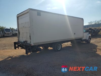 Trzecie zdjęcie samochodu z tyłu: 2006 GMC C5500 C5C042 VIN:1GDG5C1G76F902613 - miniatura