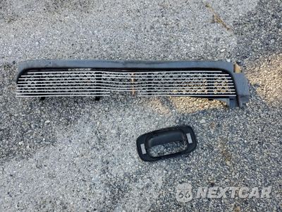 Zdjęcie 12 z 15 samochodu: 2004 CHEVROLET SILVERADO C1500 VIN:2GCEC13T541301317 - miniatura