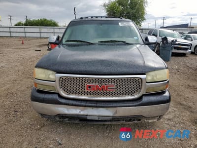 Piąte zdjęcie samochodu w środku: 2004 GMC YUKON VIN:1GKEC13Z74R157320 - miniatura