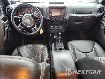 Zdjęcie 8 z 13 samochodu: 2014 JEEP WRANGLER UNLIMITED SAHARA VIN:1C4BJWEG1EL254773 - miniatura