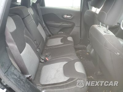 Zdjęcie 11 z 14 samochodu: 2016 JEEP CHEROKEE SPORT VIN:1C4PJMAS3GW330404 - miniatura